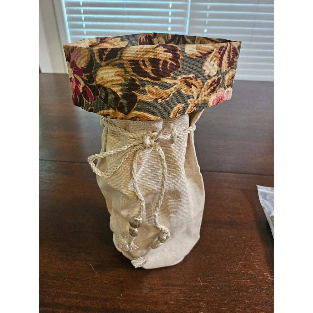 Longaberger Majolica Garden Fabric Wine Spirits Gift Bag Holder Set of 2